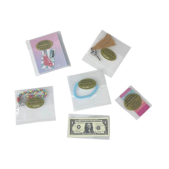 American Girl Of Year JOSS MEET ACCESSORIES Van Key Bracelet Phone Card Book 10p - Picture 9 of 9